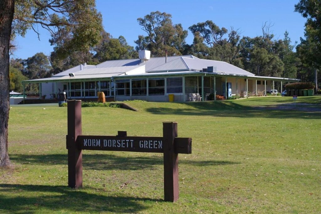 Collie-Golf-Club_Club-House