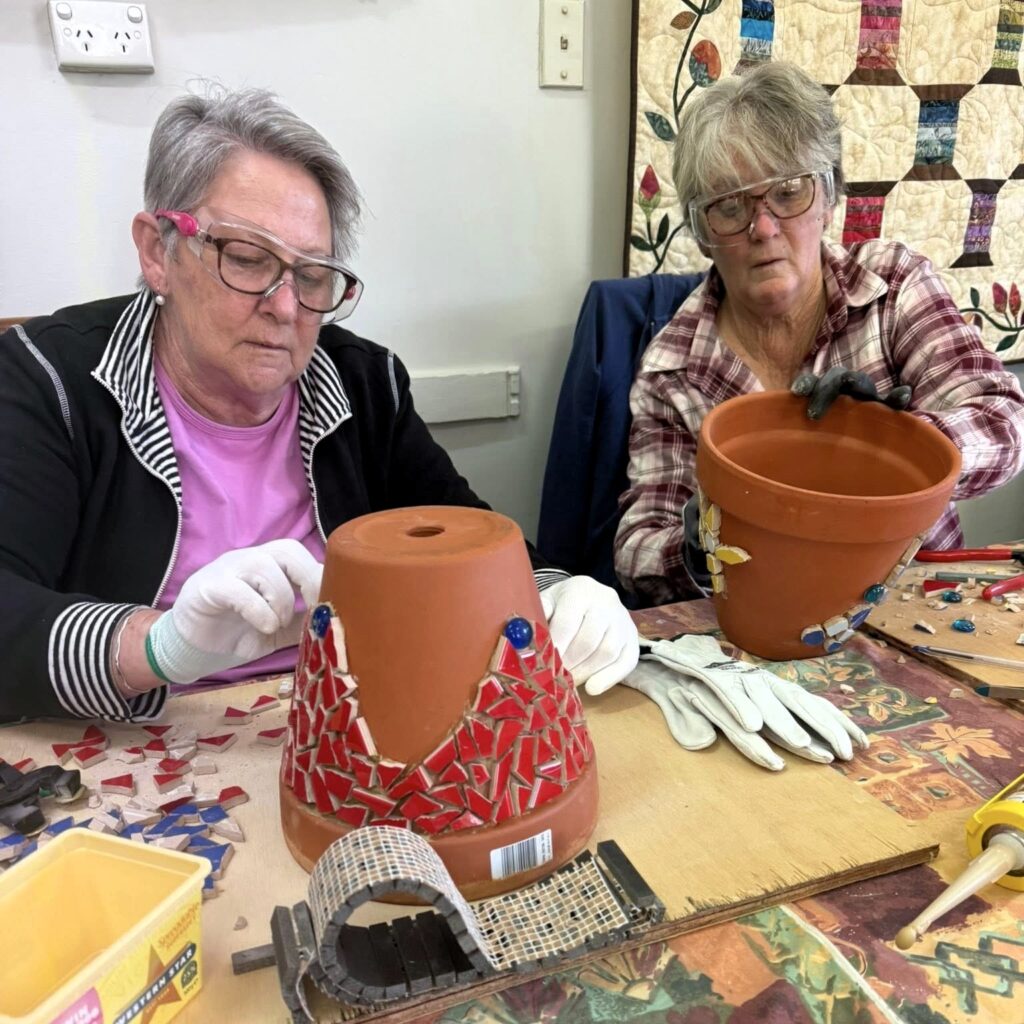 Collie-Art-Group_Making-Craft