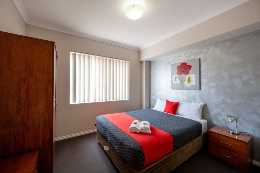 Collie-Ridge-Resort-Hotel_Room-2_Henderson_2023-085