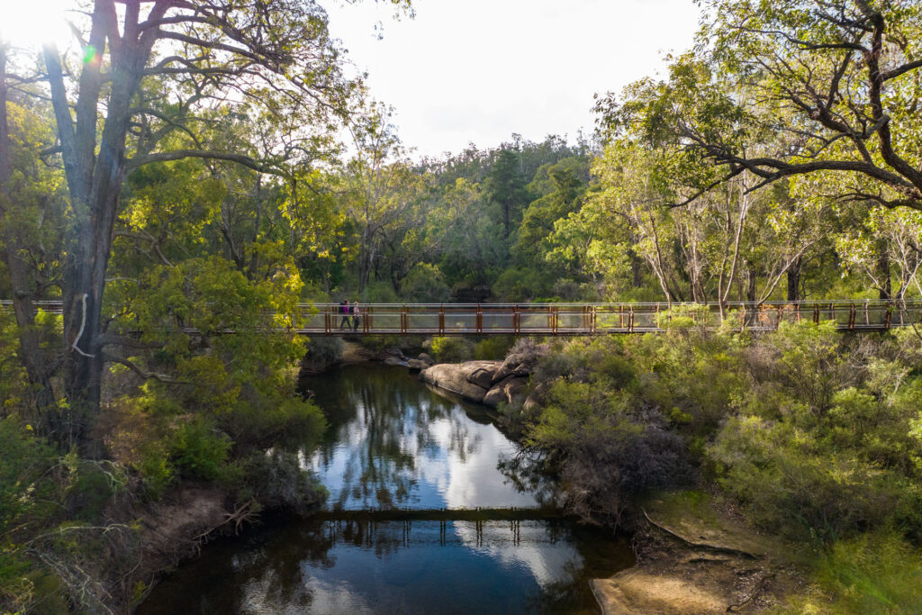 Kaniyang-Wiilman-Suspenion-Bridge_Hiking_Jarrad-Seng_2023-68