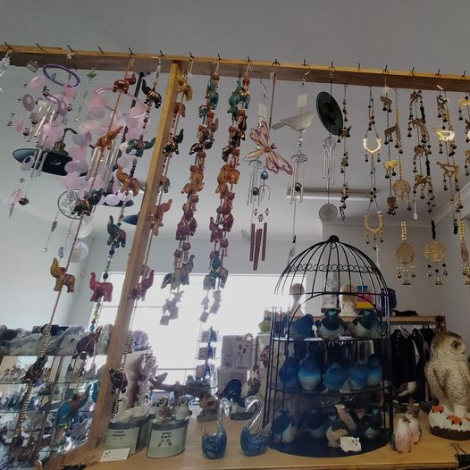 Mystical-Presents_Interior-2