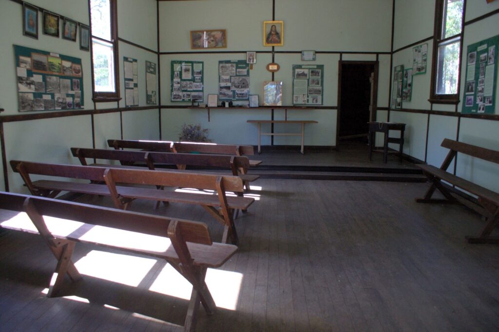 St-Davids-Catholic-Church_History_Inside