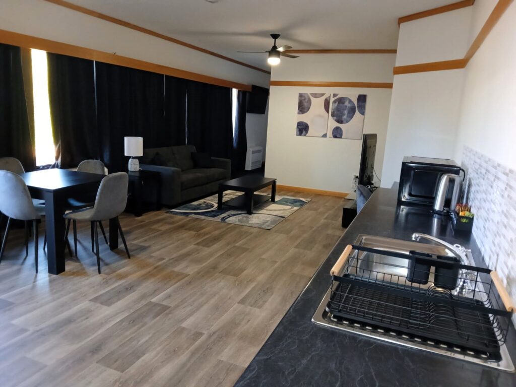 Banksia-Motel_Interior-Kitchen_KM_2025_05