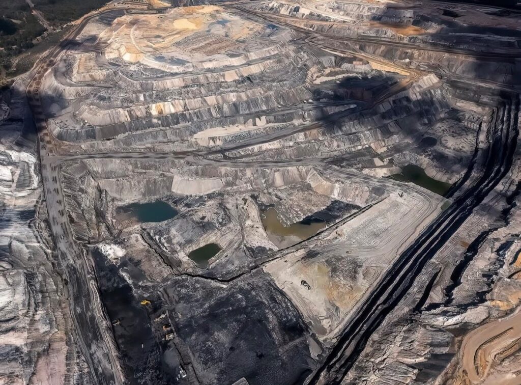 Coalfields-Mine-Lookout_Drone-Aerial_IG-Credit_aussiepomm_2025-03