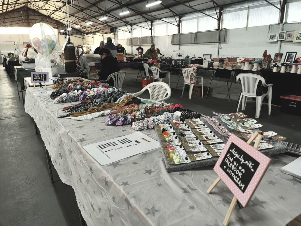 Collie-Country-Markets_scrunchies