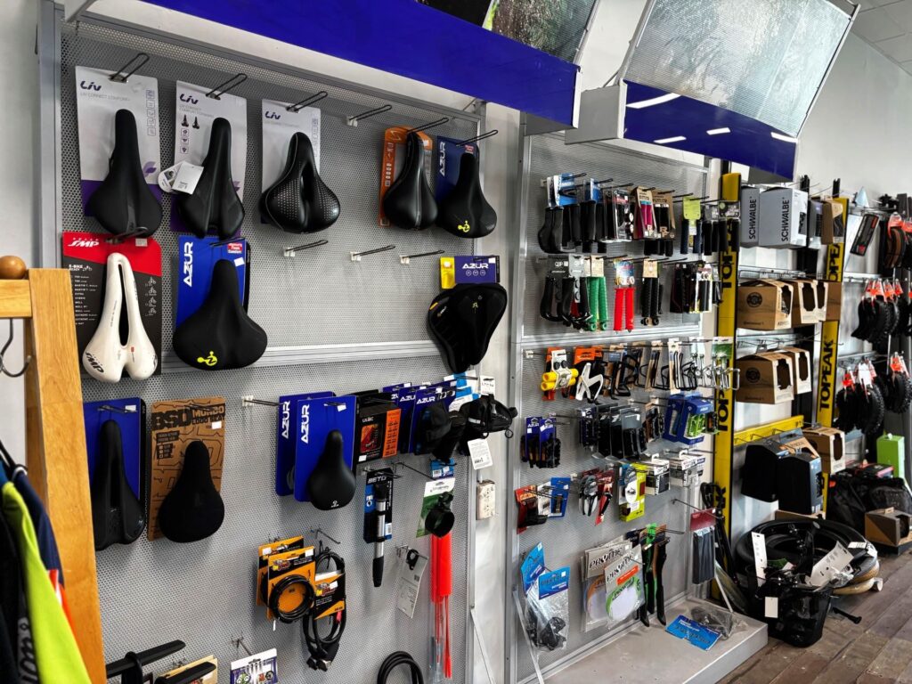 Crank-n-cycles_equipment_CC_2025-2