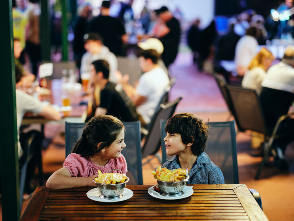 Federal-Hotel-Pub_Eat-Drink_Beer-Garden_Ord_2021-290