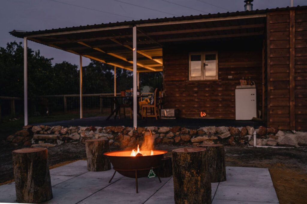 Glen-Mervyn-Lodge-Cottage_exterior_website_2024-01