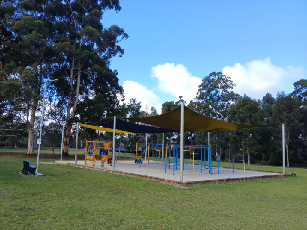 Lions-Memorial-Park_playground_KM_20225_01