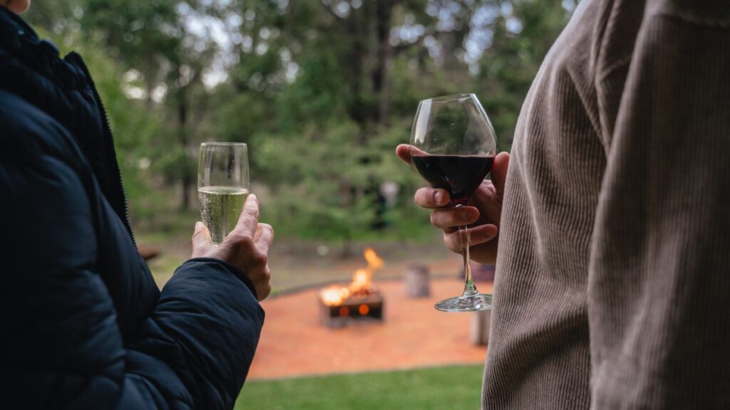 Red-Tail-Retreat_outdoors_website_2021_02