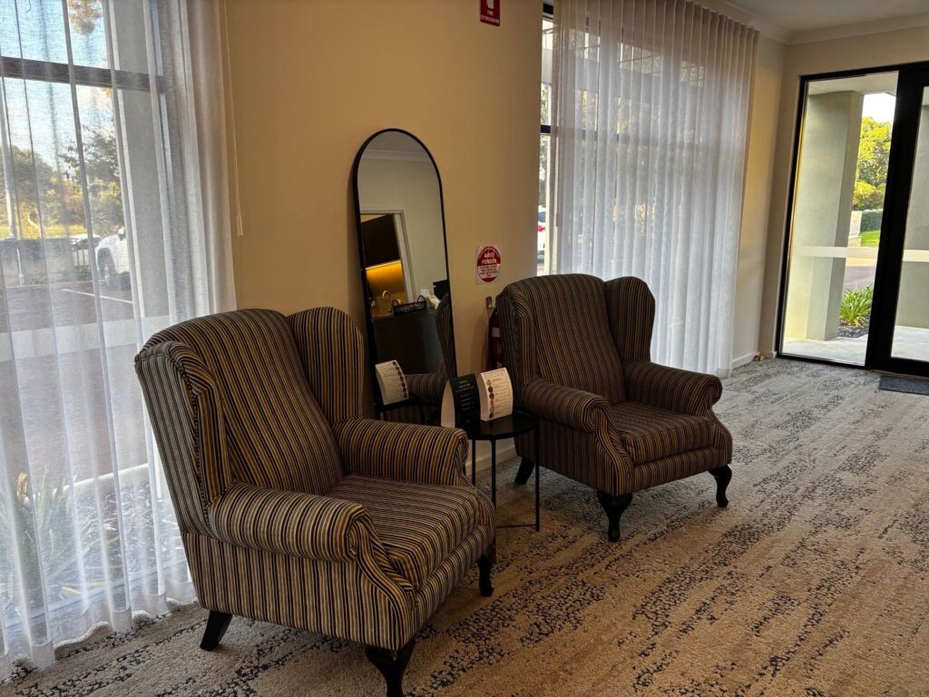 Redefine_Seating-Area_Beauty_CC_2025_05