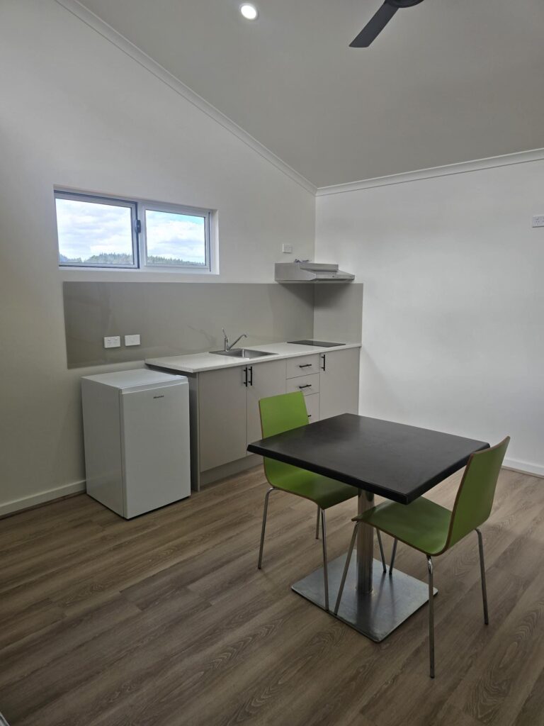 Collie-Trails-Retreat_Kitchen_2026