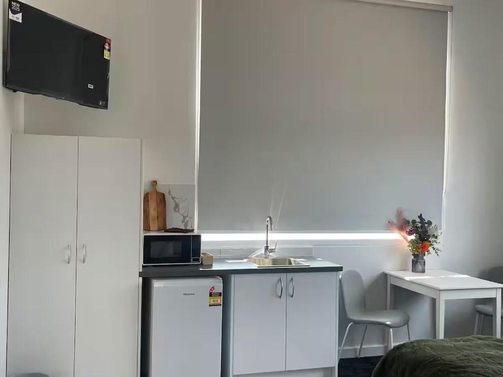 River-Bank-Suites_Living-Area