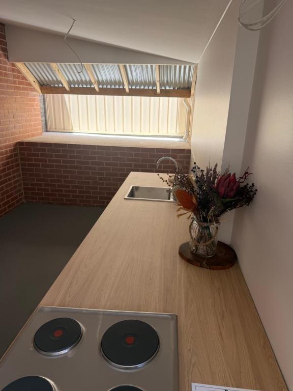 River-Bank-Suites_Patio